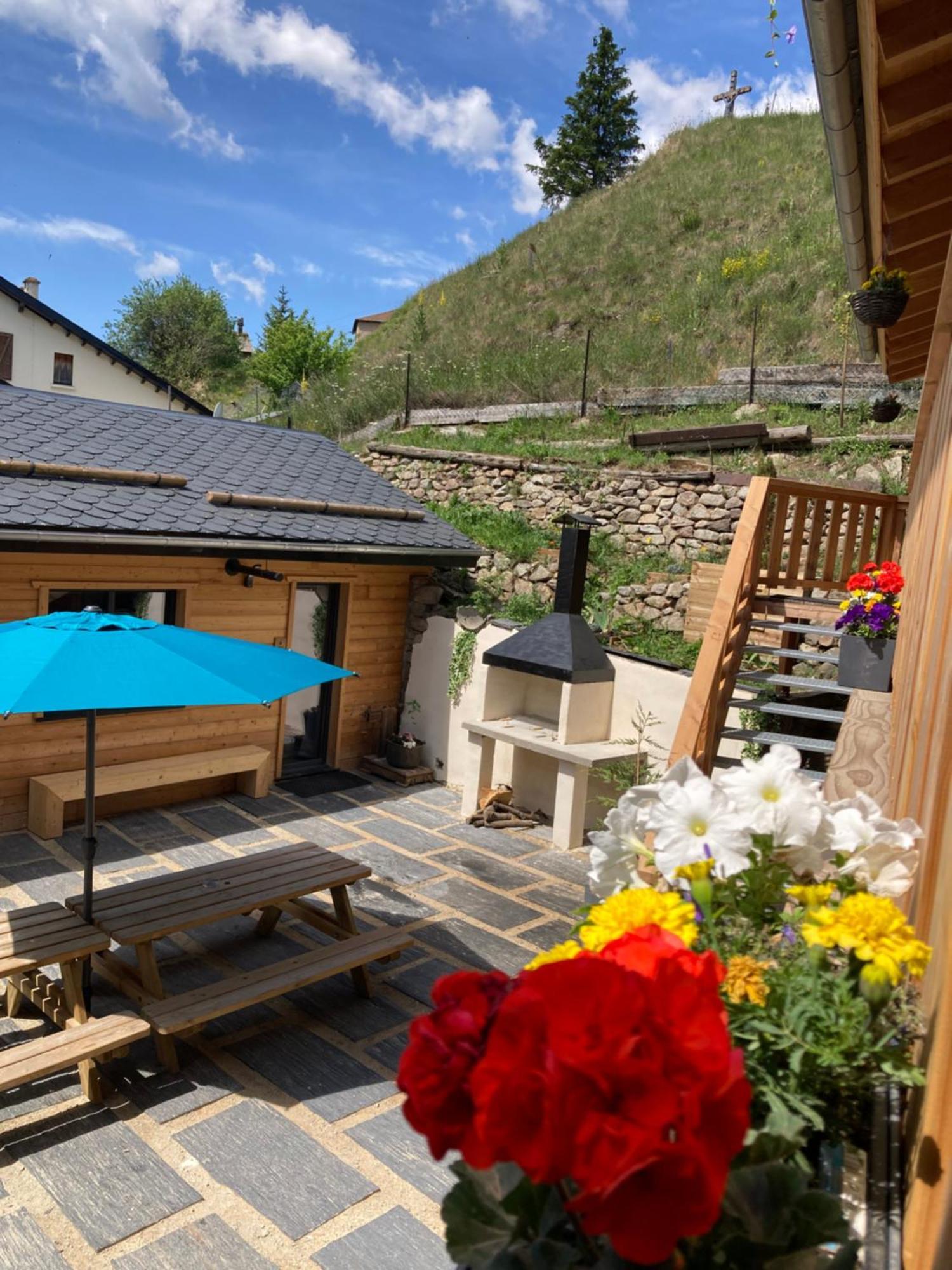 Maison Canelle Le Clos Des Ours Матемал Екстериор снимка