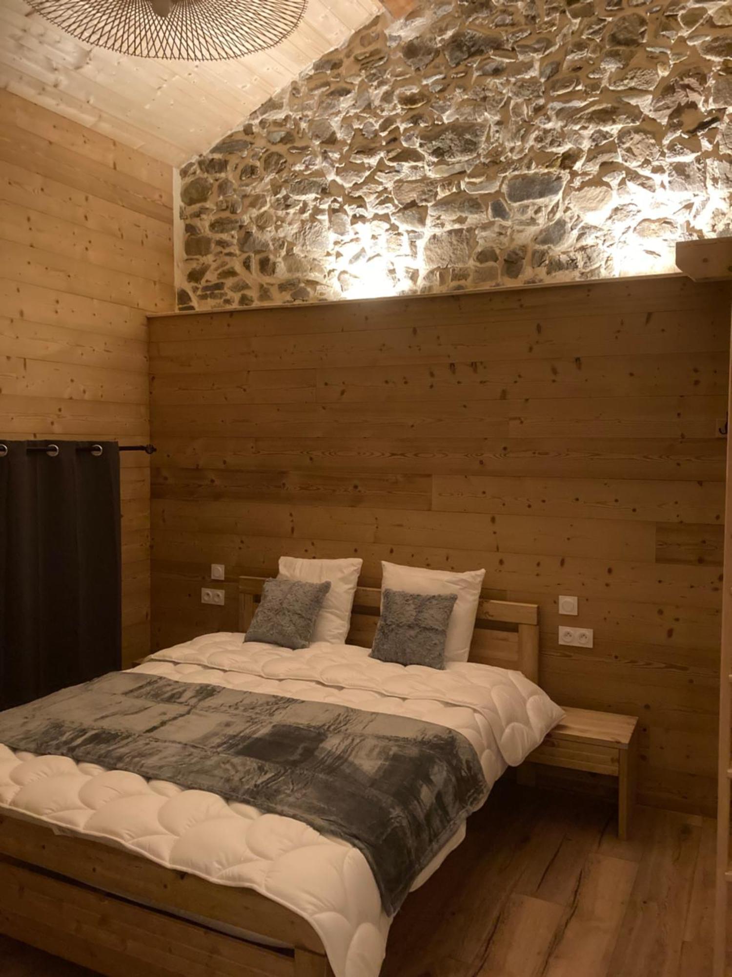 Maison Canelle Le Clos Des Ours Матемал Екстериор снимка